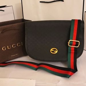 Rare! Gucci GG Crossbody Saddle Bag Back Pocket Monogram